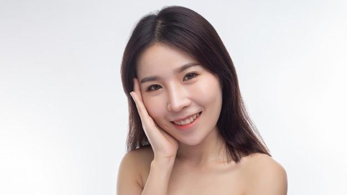 5 Pertanda Ini Menunjukkan Kulit Kamu Awet Muda Seperti Remaja 5 Pertanda Ini Menunjukkan Kulit Kamu Awet Muda Seperti Remaja