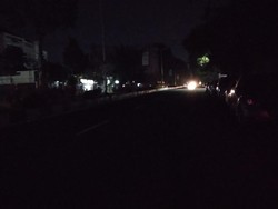 Kota Malang Gelap Gulita Saat PPKM Darurat Mulai Pukul 8 Malam