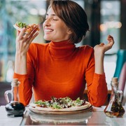 Makanan untuk Orang Diet Sering Bikin Bosan, Kamu Bisa Akali dengan Cara Ini!