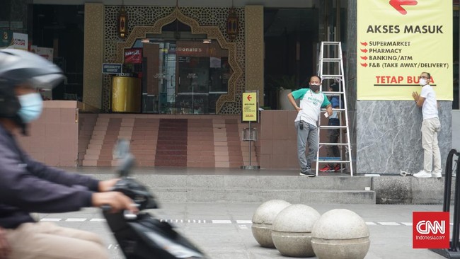 Daerah Istimewa Yogyakarta (DIY) belum melakukan uji coba pembukaan pusat perbelanjaan saat penerapan PPKM Level 4.