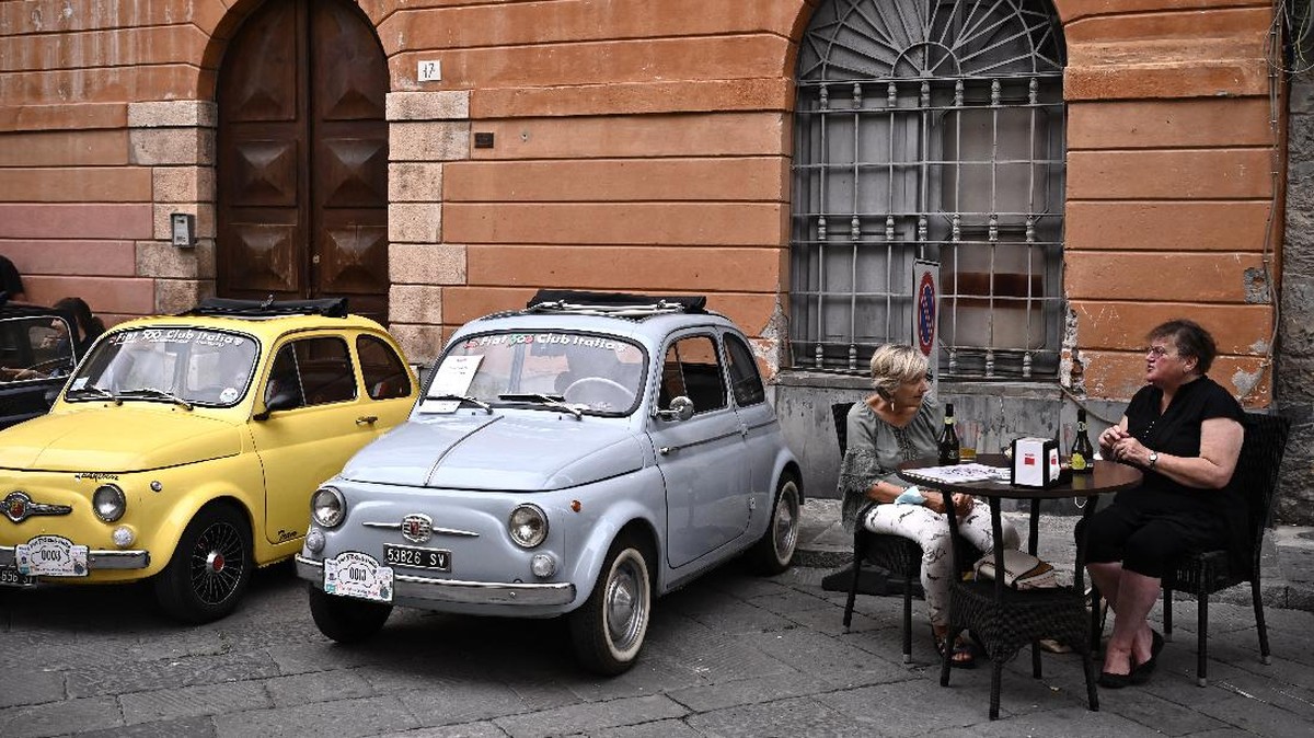 FOTO: Kopdar Virtual Fiat 500, 3 Ribu Fan 'Nongkrong' Bareng