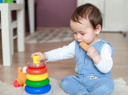 Inginkan Bayi Cerdas? Bunda Menyusui Bisa Santap 5 Makanan Lezat Ini