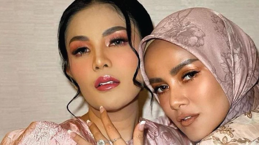 Hidup Nindy Ayunda tak seindah terlihat di media sosial.