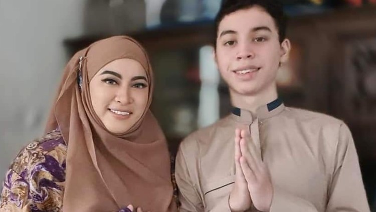 Jane Shalimar dan anak semata wayangnya
