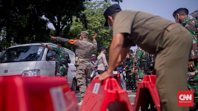 Polisi mengakui aksi melawan arah karena menghindari penyekatan lalu lintas akan berdampak lebih buruk, yakni kecelakaan lalu lintas.