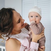 Gejala dan Cara Mengatasi Baby Blues pada Ibu Setelah Melahirkan