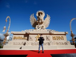 HUT Ke-75, BNI Gandeng Seniman Bali Buat Replika Patung Garuda Wisnu