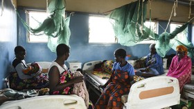 FOTO: Perjuangan Wanita Malawi Melahirkan Kala Pandemi