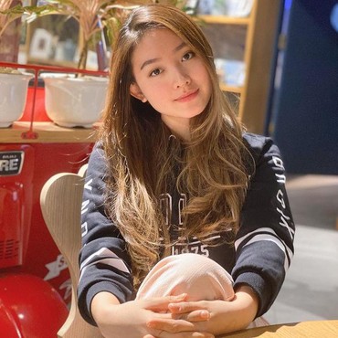 Tanggapan Natasha Wilona soal Hubungan Verrell Bramasta dan Fuji
