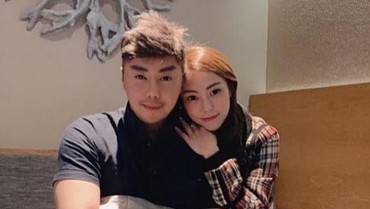 img-title Roy Kiyoshi Ingin Menikah, Bagaimana Kariernya sebagai Peramal?