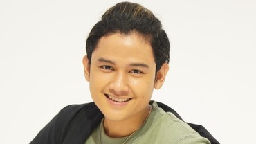 Lirik Lagu Tuk Apa Bertahan - Bagas Ran