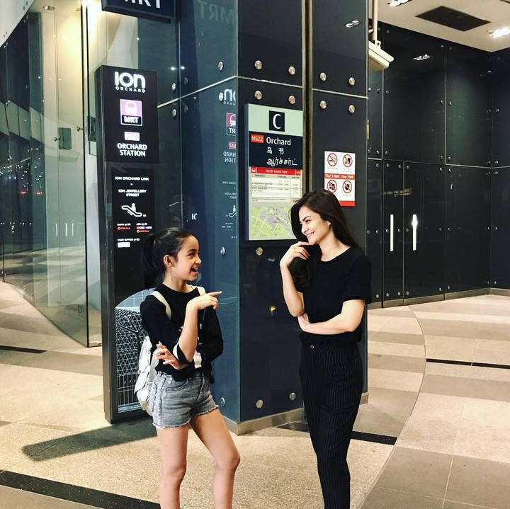<p>Beranjak remaja, siapa yang sangka kalau saat kecil Sydney adalah atlet gymnastic yang sangat berprestasi, Bunda. Ia bahkan kerap bertanding ke berbagai negara, lho. (Foto: Instagram: @cuttaryofficial)</p>