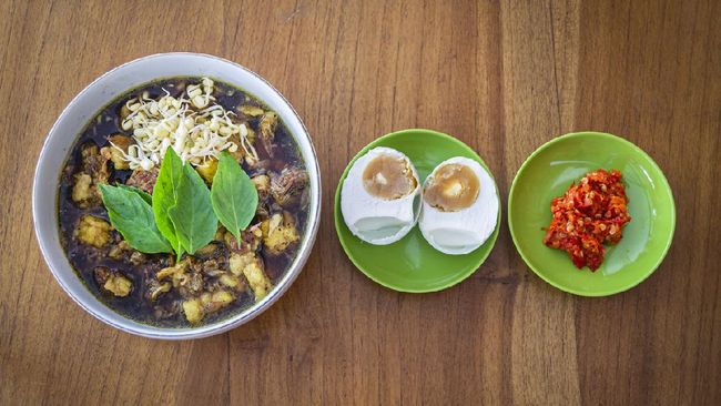 Loka Rasa dari Marriott Bonvoy hadir untuk merayakan cita rasa kuliner Nusantara. Ada sekitar 8 sajian tradisional yang hadir dalam program ini. Apa saja?