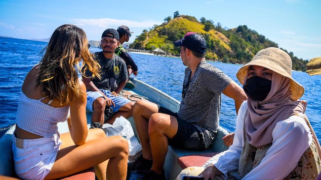 Pulau Kelo, Labuan Bajo, NTT, disegel KPK lantaran tak memiliki SHGB sejak 2013.
