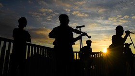 Kerumunan Pertemuan Kepala Daerah se-NTT Jadi Sorotan