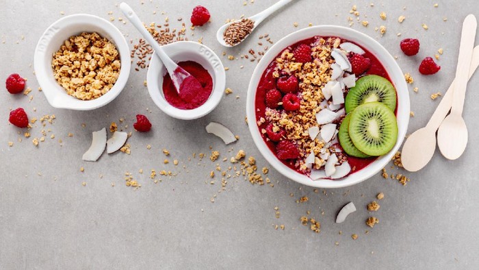 Resep Smoothies Strawberry Pisang yang Enak, Sehat, dan Mudah Dibuat