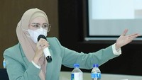 <p>Sejak menjabat jadi DPR, Mulan Jameela juga sering membahas isu yang terjadi di masyakarat. Baru-baru ini ia menyoroti aturan PPKM Darurat Jawa-Bali. (Foto: Instagram: @mulanjameela1)</p>
