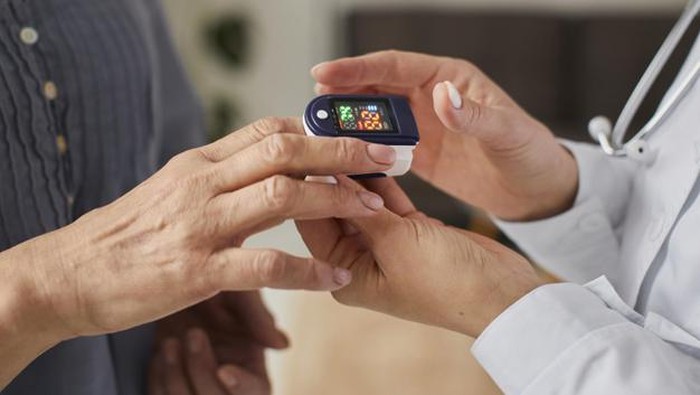 Rekomendasi Oximeter yang Wajib Kita Miliki di Rumah, Harganya Murah Kok!