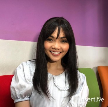 Rina Nose & Suami Santai, Ibu Mertua Desak soal Momongan?