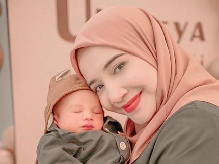 Zaskia Sungkar Sempat Jalani Diet saat Menyusui, Dampaknya ASI Berkurang Bun