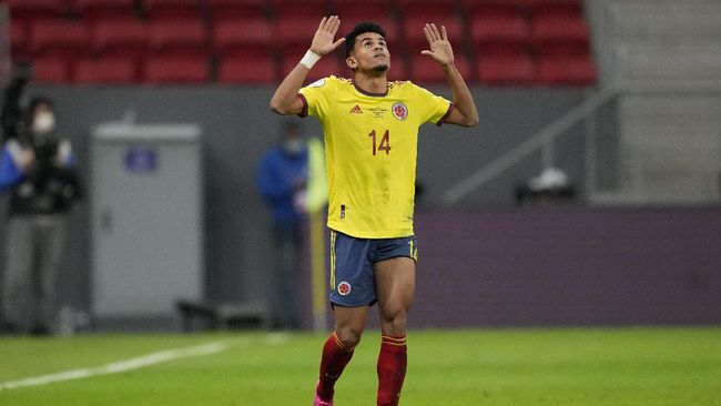 Liverpool Recoki Tottenham dan Man Utd Berburu Luis Diaz Liverpool turut masuk dalam perburuan pemain FC Porto, Luis Diaz yang juga diminati Tottenham Hotspur dan Manchester United.
