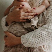 Kenali Baby Blues yang Sering Dialami Ibu Muda