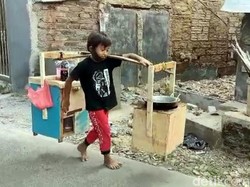 Kisah Anwar Bocah Sukabumi yang Jualan Cilor Demi Bantu Keluarga