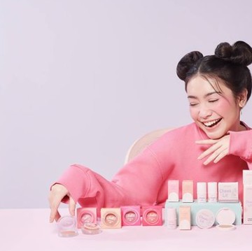 Rekomendasi One Brand Makeup Ala Emina yang Ramah di Kantong Remaja