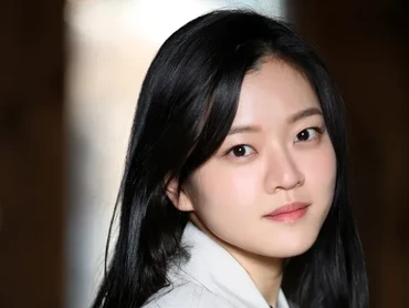 Go Ah Sung Mundur dari Drama gegara Cedera, Go Ara Ambil Alih Peran