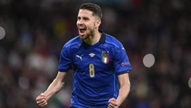 Jorginho, Anak Mama Jadi Pemain Terbaik Eropa 2021