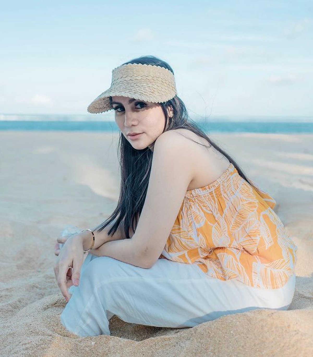 Momo Geisha tampak membagikan momen liburan mewahnya ke Bali baru-baru ini&period; Yuk kita intip&excl;