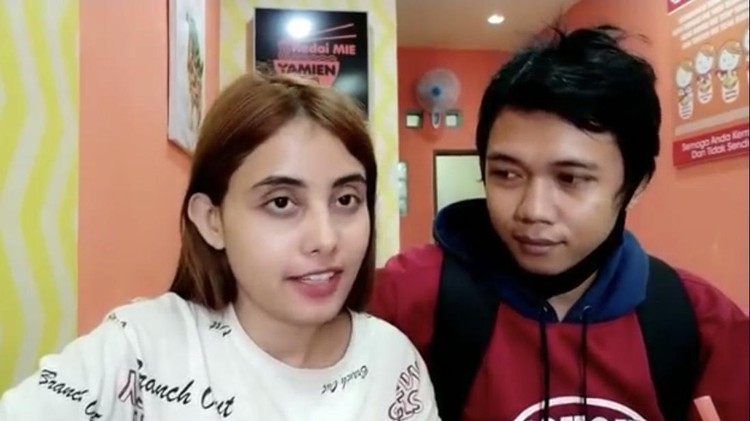 pasangan Youtuber asal Tulungagung Rico dan bule India Shivani. pasangan Youtuber asal Tulungagung Rico dan bule India Shivani.
