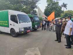Mobil Tahanan Jaksa Salin Rupa untuk Distribusi Tabung Gas Oksigen di Jakarta