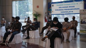 Sarana Jaya Vaksinasi Covid-19 Keluarga Besar Pegawai