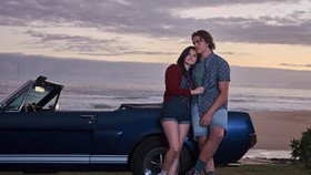 Kegalauan Elle Evans dalam Trailer The Kissing Booth 3