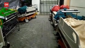 VIDEO: Antrian Jenazah Menunggu Pemulsaran Sebelum Dimakamkan