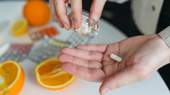 7 Merek Vitamin dan Multivitamin Bantu Jaga Imunitas Tubuh 7 Merek Vitamin dan Multivitamin Bantu Jaga Imunitas Tubuh