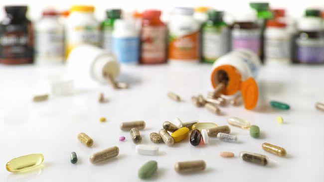 Vitamin memang dibutuhkan tubuh untuk meningkatkan daya tahan tubuh. Kenali tanda tubuh kekurangan vitamin.