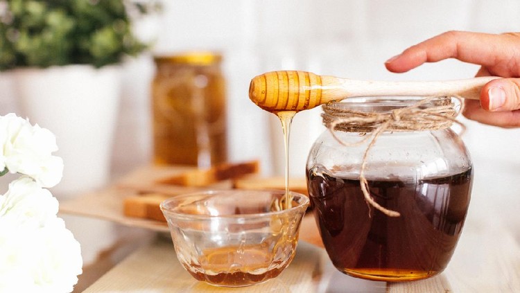 Honey with Honeycombs in a Jar