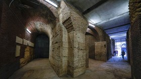 FOTO: Melihat 'Belakang Panggung' Colosseum Roma