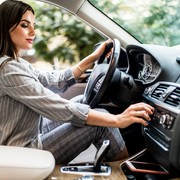 7 Benda yang Tidak Boleh Disimpan Dalam Mobil, Sudah Tahu?