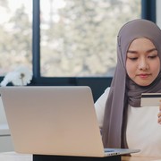 Duh, 'Kiamat ATM' Bukan Omong Kosong dan Semakin Dekat! Narik Uang Nanti Gimana, ya?
