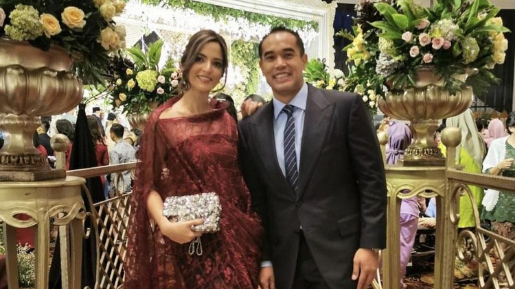 Nia Ramadhani dan Ardi Bakrie