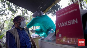Kronologi Riuh Vaksin Berbayar Hingga Dibatalkan Jokowi