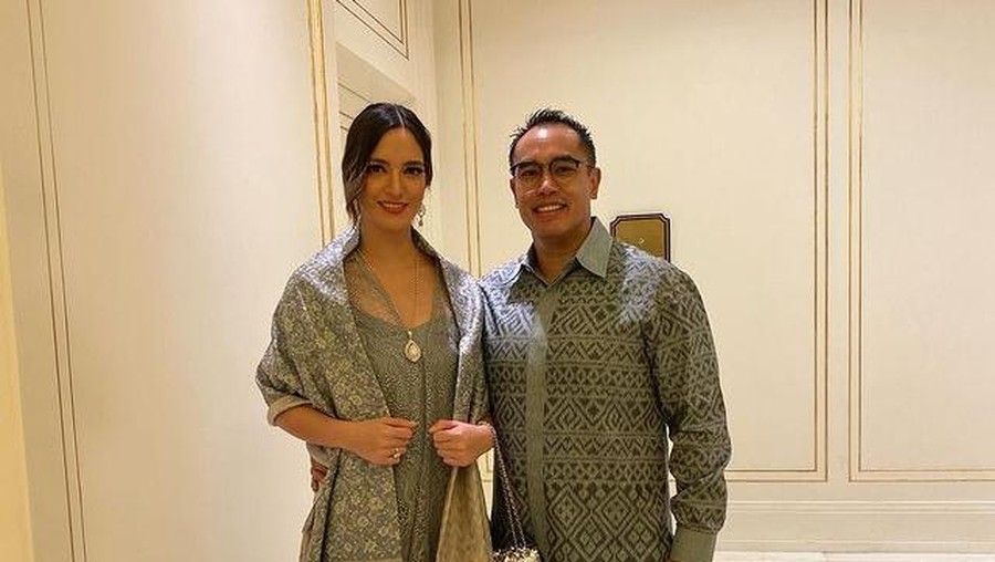 Selalu Kompak & Mesra, Nia Ramadhani dan Ardie Bakrie Ditangkap Narkoba