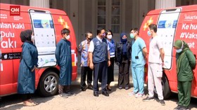 VIDEO: Kejar Target Presiden, Anies Luncurkan Mobil Vaksin