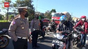 VIDEO: Polisi Perketat Akses Masuk Kota Semarang