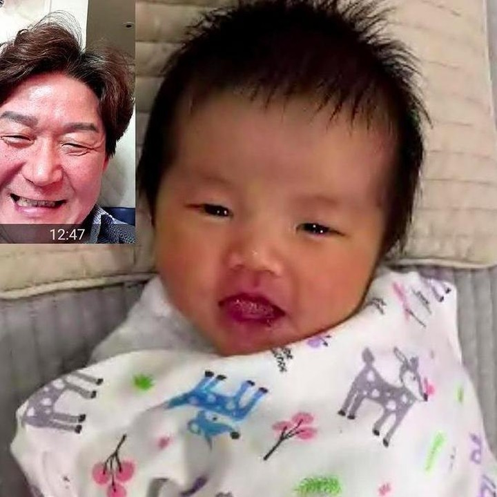 <p>Jeon Jihwan atau Jihwani, panggilan akrabnya, lahir di Indonesia sehingga belum bertemu langsung dengan kakek nenek Koreanya. (Foto: Instagram @jameski92)</p>