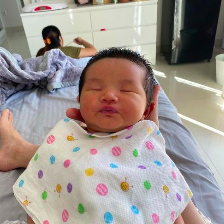 <p>Menggemaskan ya, Bunda? Kita doakan semoga Jihwan tumbuh sehat ya. (Foto: Instagram @jameski92)</p>