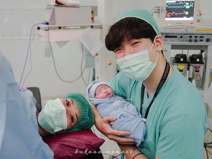 7 Potret Jeon Jihwan, Bayi Tampan Pasangan YouTuber Indonesia-Korea